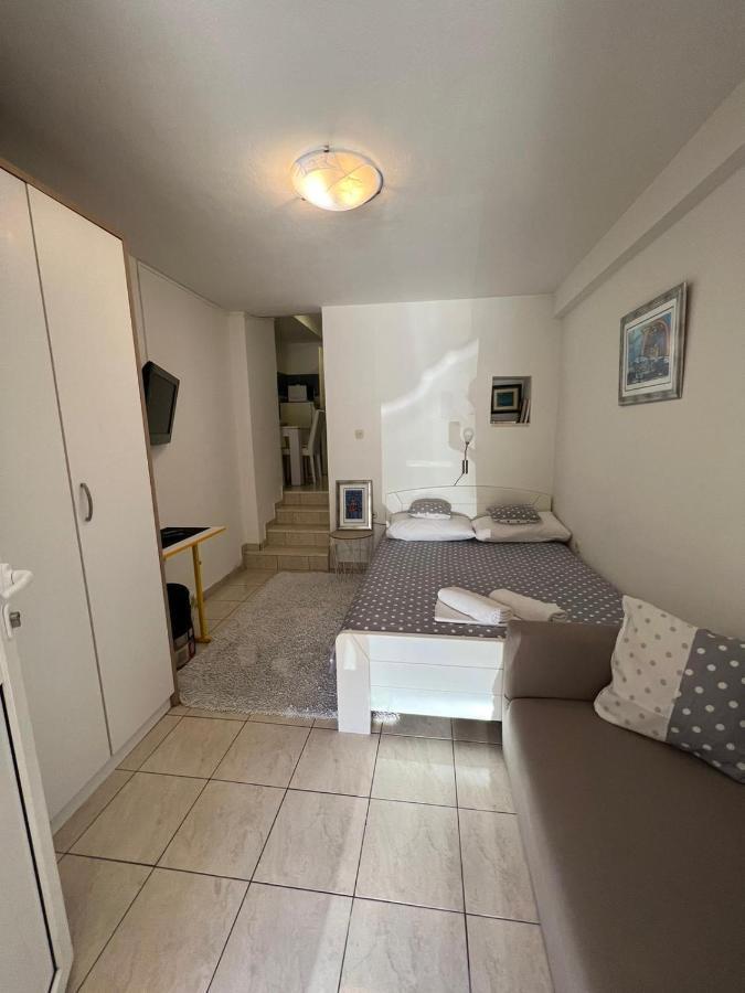 Old Town Apartment Nina 1 Split Bagian luar foto